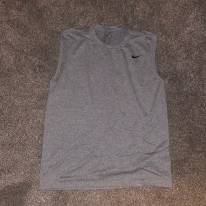 Men’s Nike Dri-Fit Sleeveless Shirt